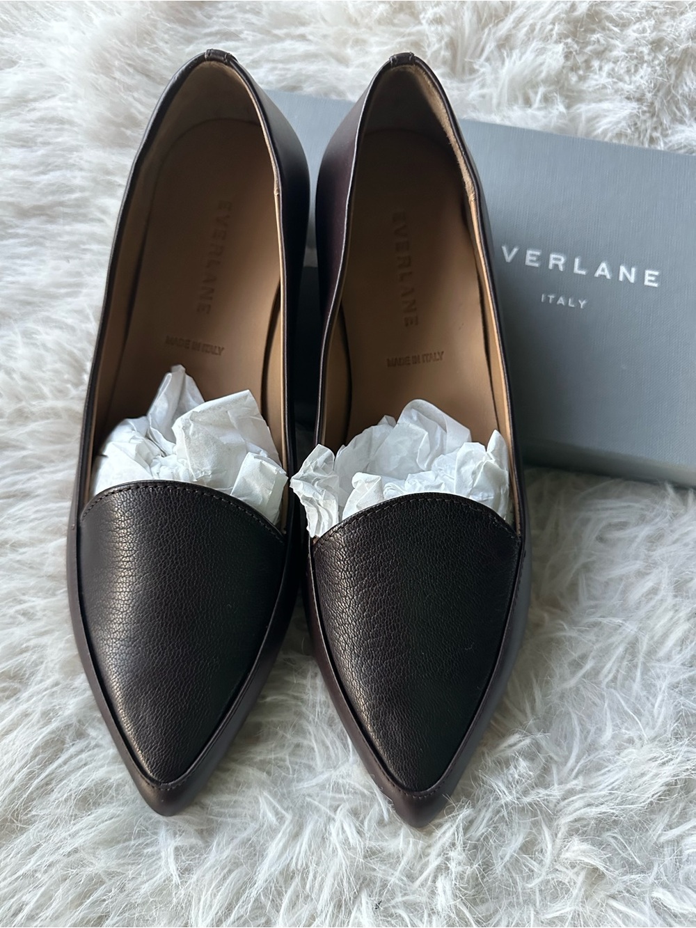 Everlane Women's burgundy Dark Brown Pointed Leather Flats 6.5 made in Italy